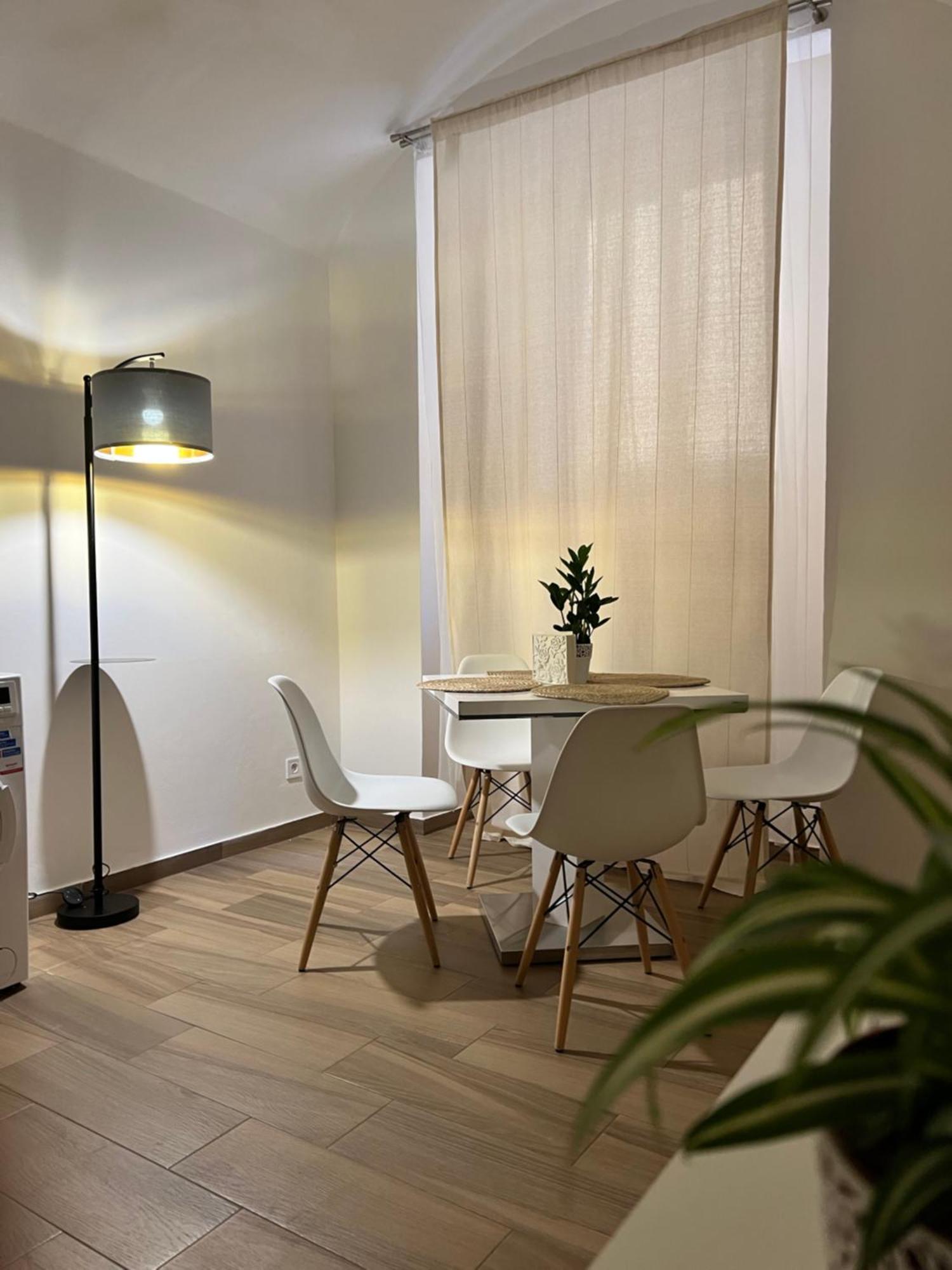 The Best Apartments Praga Esterno foto