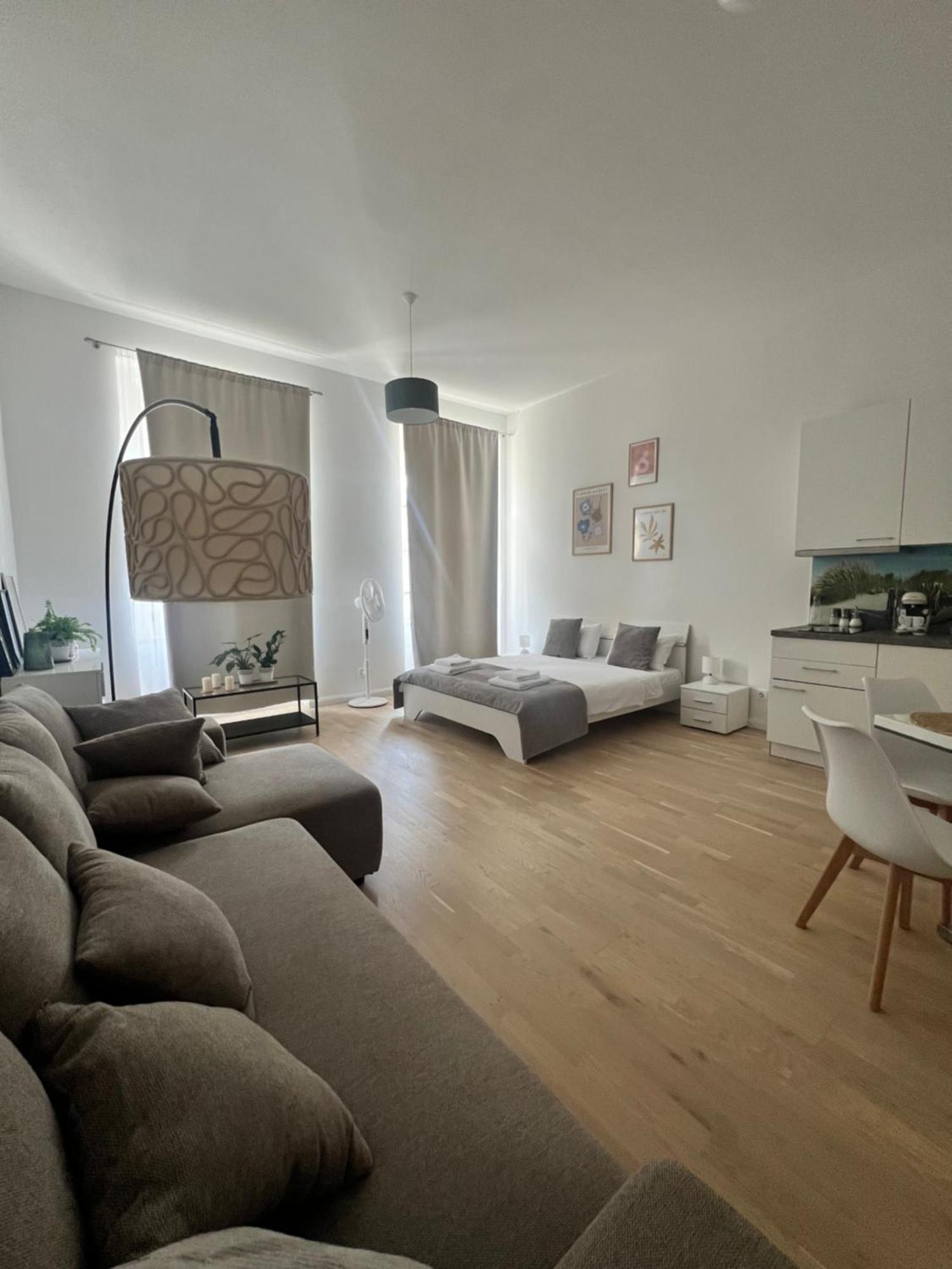The Best Apartments Praga Esterno foto